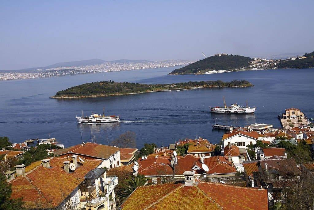 İstanbul'da yağma bu defa adalarda başladı. Vakıflar buraları ihaleye çıkardı - Resim: 9